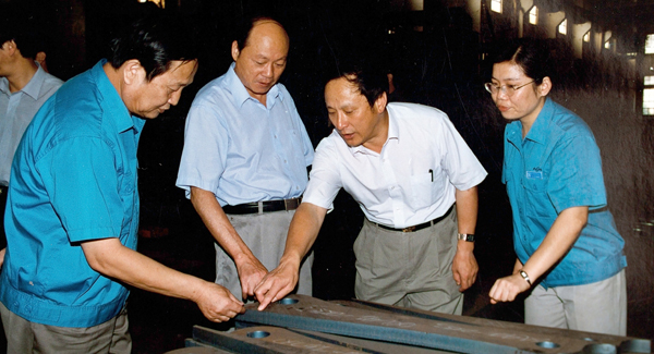 新一届领导班子上任，掀开FH至尊变革发展新篇章