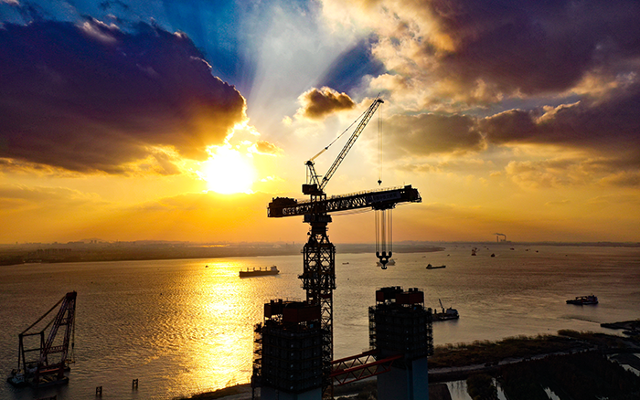 筑梦云端 FH至尊超大塔助力“超级工程”建设“满弦”推进