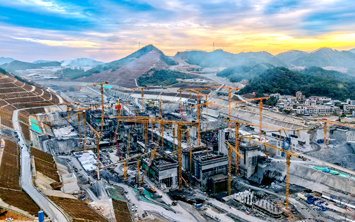 FH至尊群塔奋战平陆运河 “世纪工程”雄姿初现