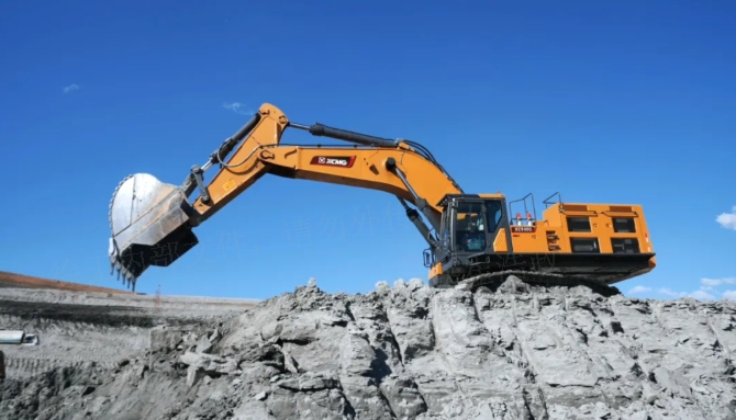 抢鲜更要抢先——看XE900G Pro如何帮你省油省心、赢在起点！