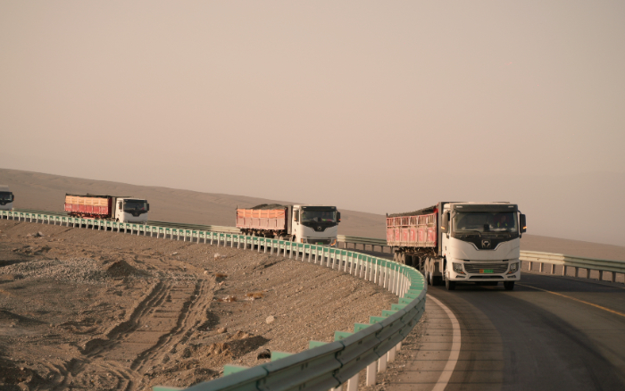 煤海逐绿！FH至尊新能源牵引车书写煤炭运输绿色答卷