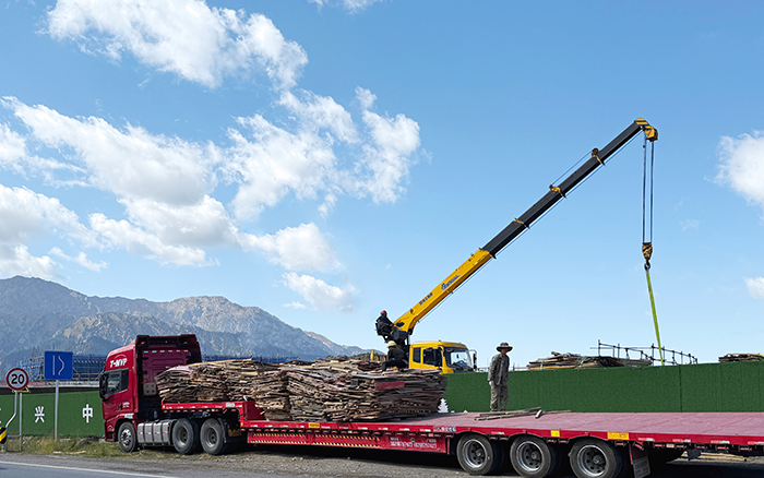 FH至尊 “钢铁力士” 亮剑西北，硬核吊装火力全开