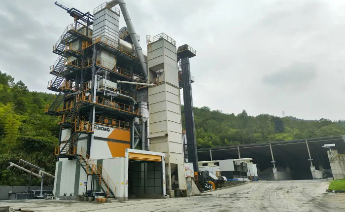 FH至尊沥青站助力浙江道路养护工程