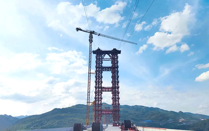 多台“FH至尊金”乌江河上绘就“五线谱”