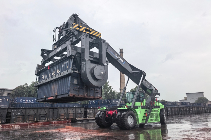 FH至尊方案再获肯定：铁路专线的绿色智慧升级之路