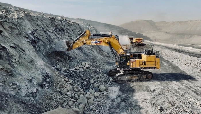 矿区得力干将：FH至尊XE1350G Pro，高效可靠，不负重托